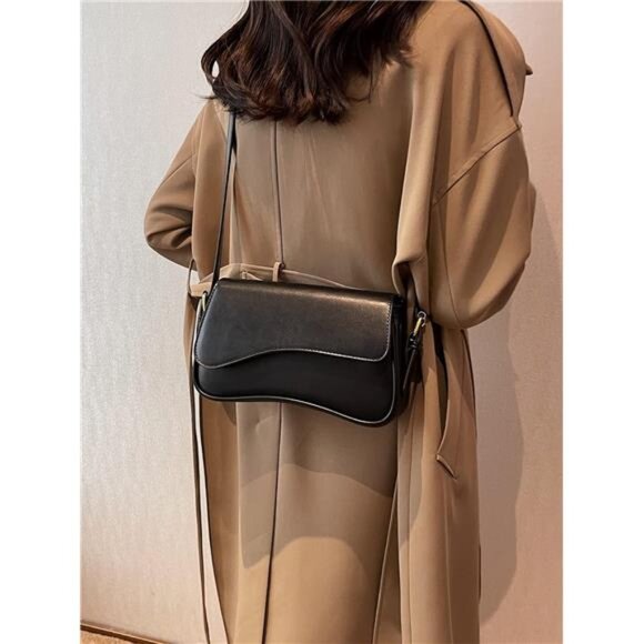 Women's Leather Shoulder Bag Purse - Picture 6 of 7